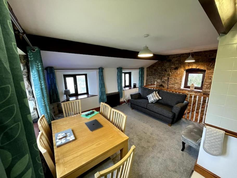 Rhossili's Retreat - Aonb - Gower Rural Sleeps Up To 6 Swansea