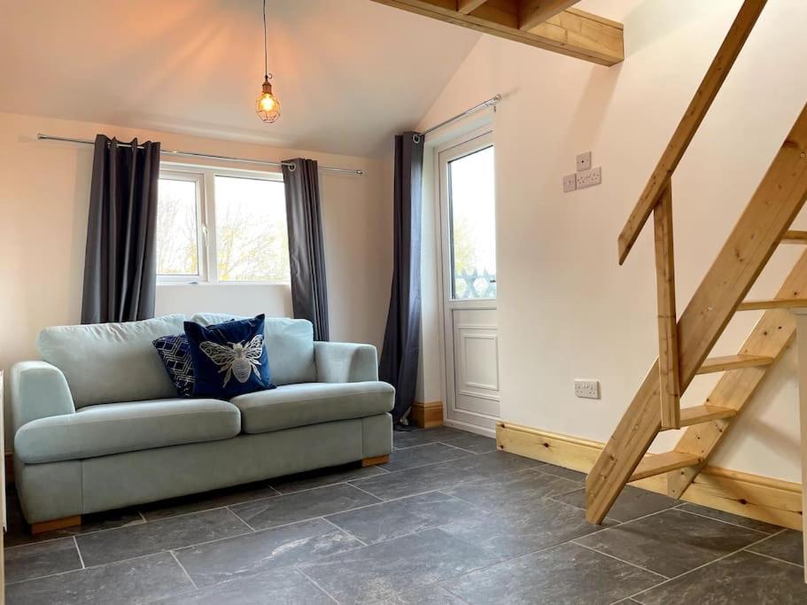 Rhossili's Retreat - Aonb - Gower Rural Sleeps Up To 6 * Swansea